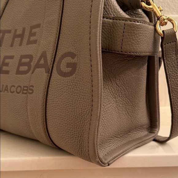 Marc Jacobs Tote - Picture 5 of 10